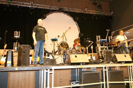02.jpg